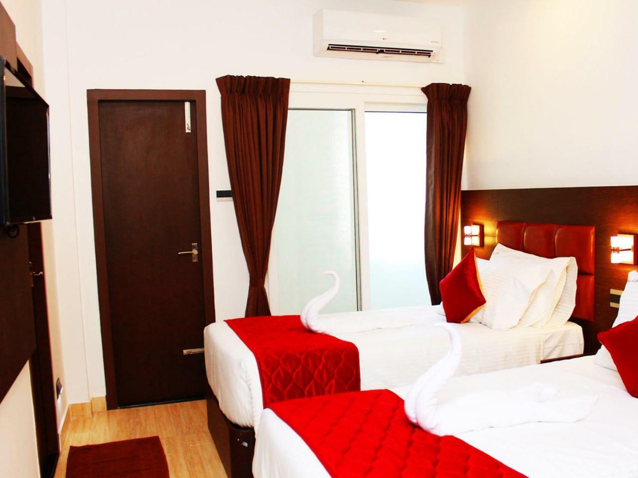 Staylite Suites Madras Buitenkant foto