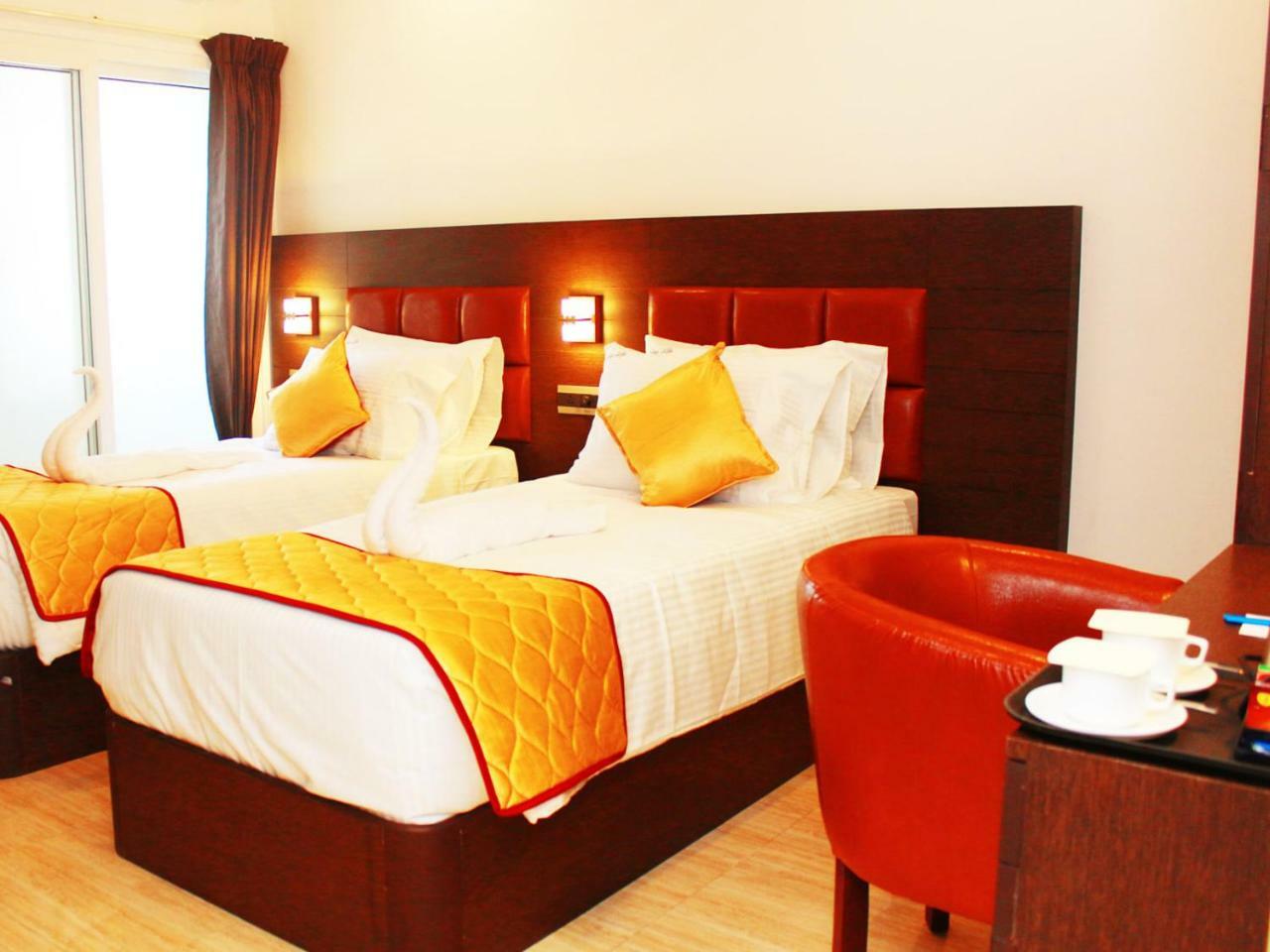 Staylite Suites Madras Buitenkant foto